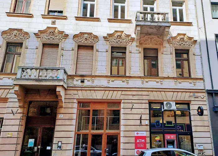 Lovely Mini In The Heart Of #ac Apartament Budapesta